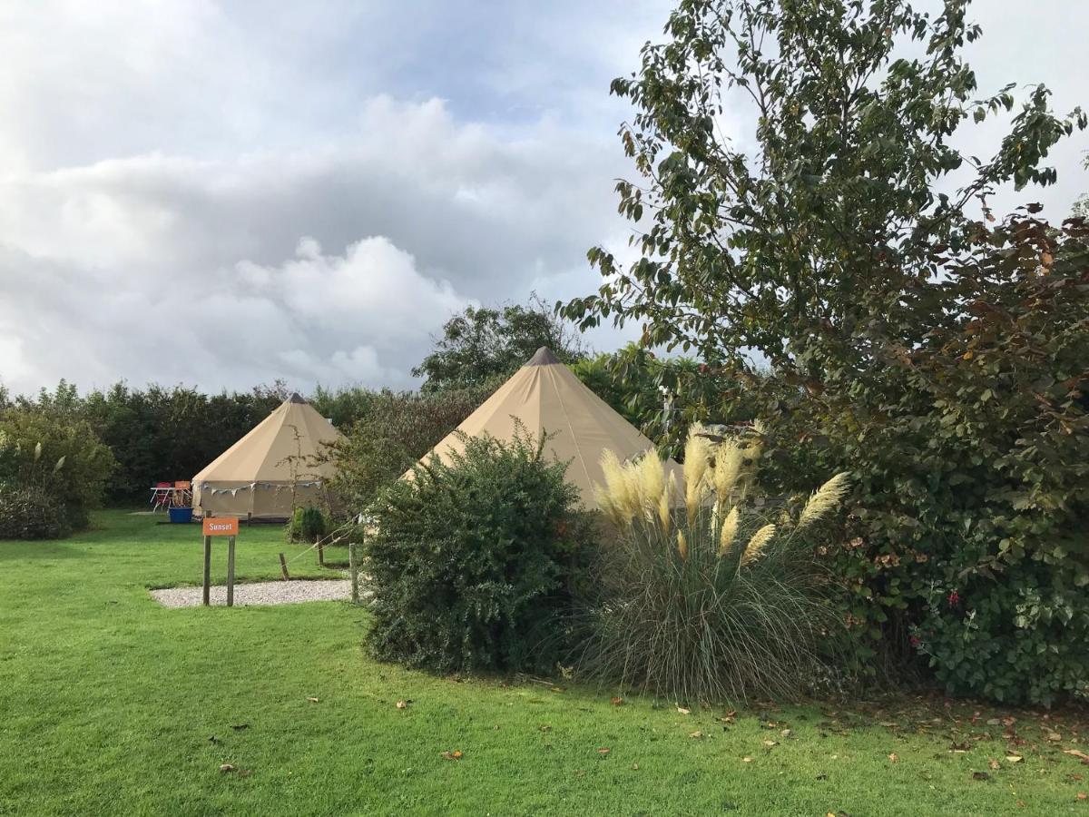 فندق Coutts Glamping ويدبريدج المظهر الخارجي الصورة