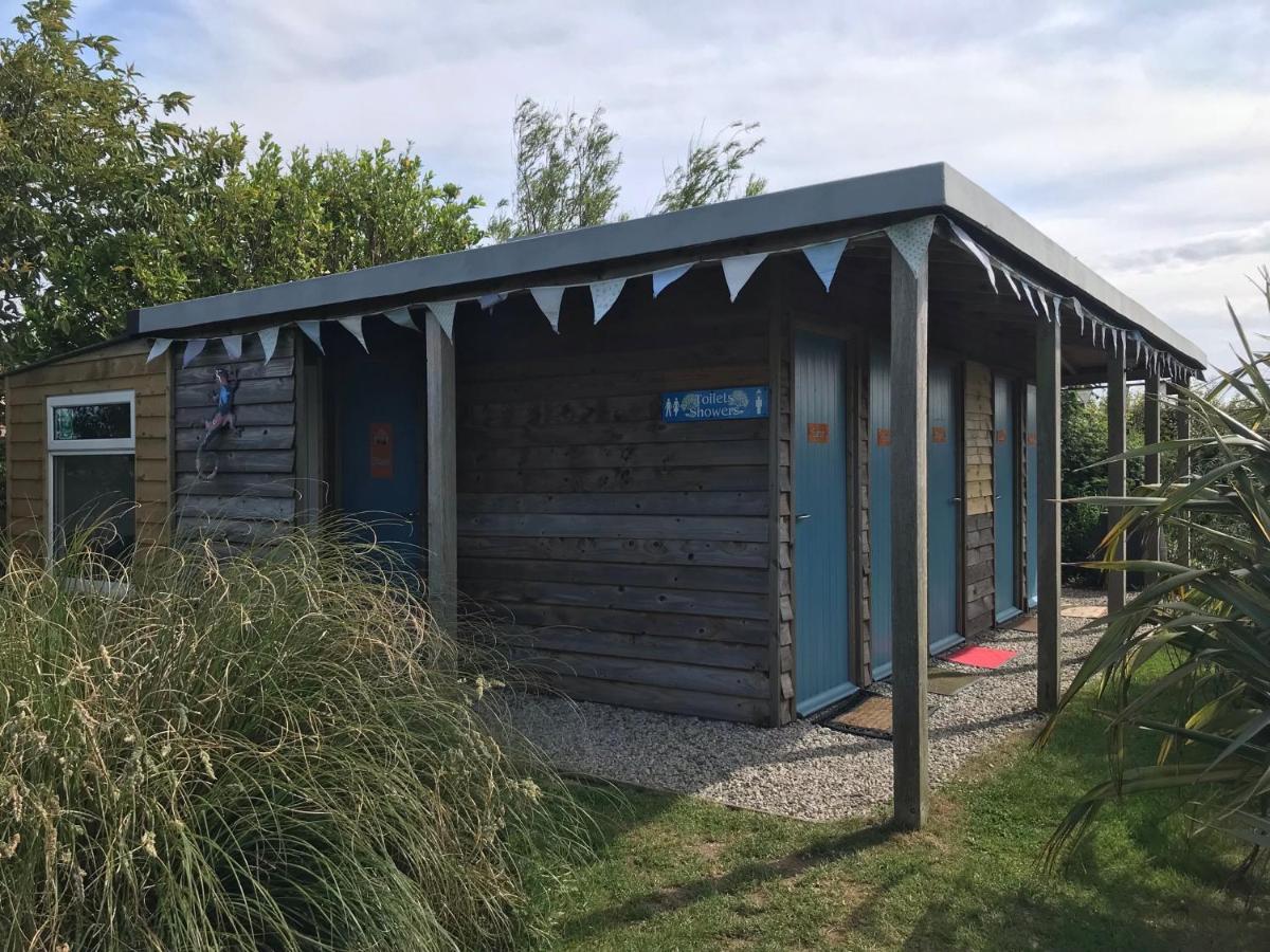 فندق Coutts Glamping ويدبريدج المظهر الخارجي الصورة