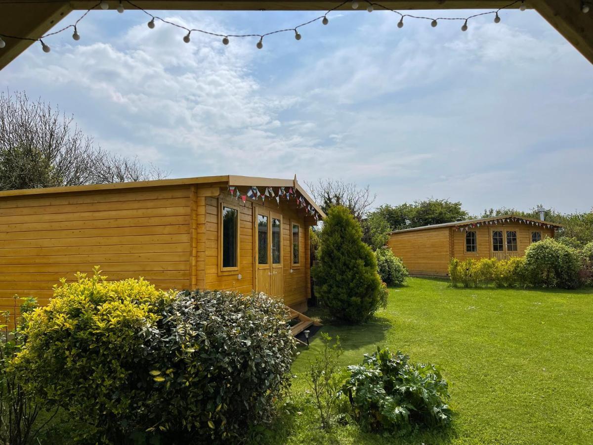 فندق Coutts Glamping ويدبريدج المظهر الخارجي الصورة