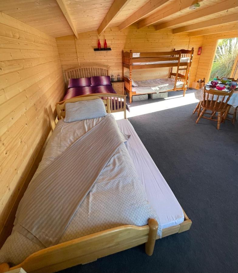 فندق Coutts Glamping ويدبريدج المظهر الخارجي الصورة