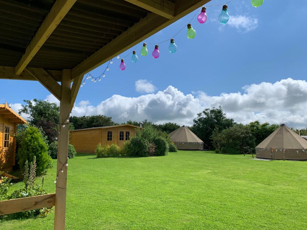 فندق Coutts Glamping ويدبريدج المظهر الخارجي الصورة