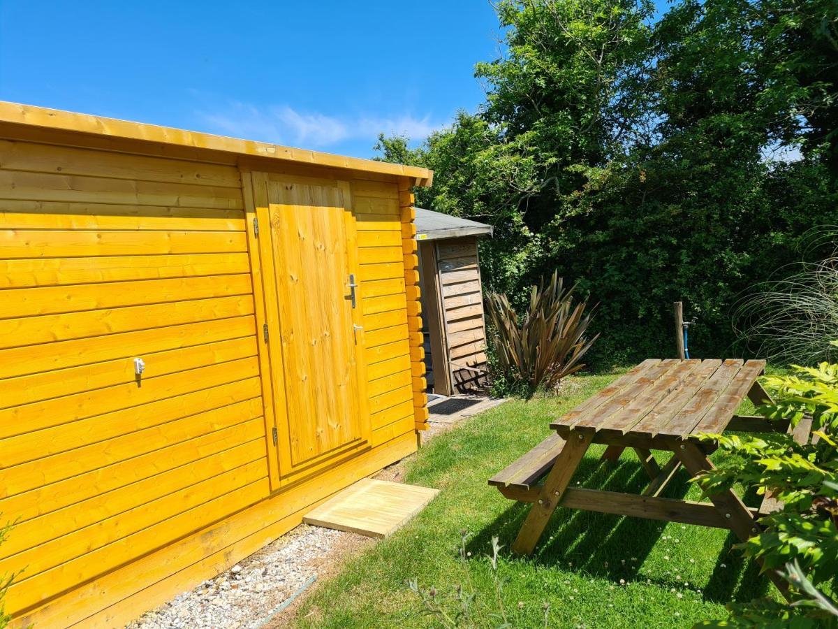 فندق Coutts Glamping ويدبريدج المظهر الخارجي الصورة